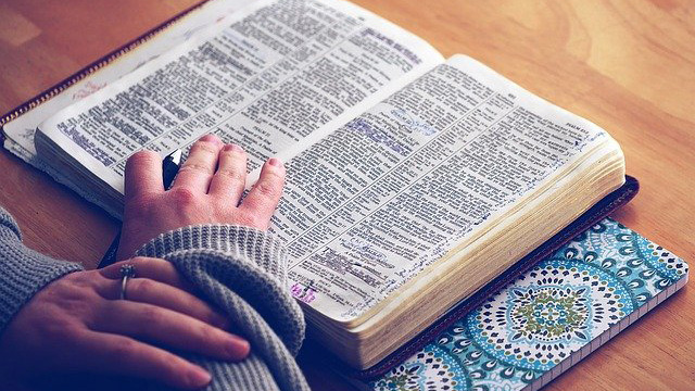 How to Start a Group Bible Study